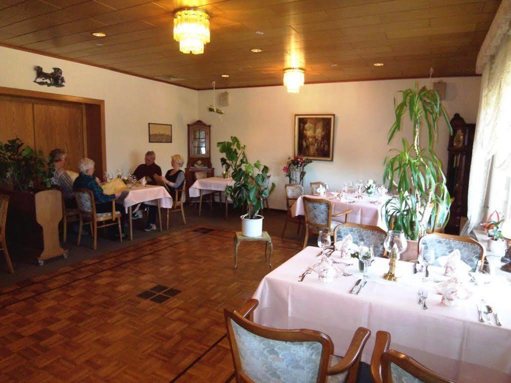 Hotel-Restaurant Vier Linden Stade Eksteriør bilde